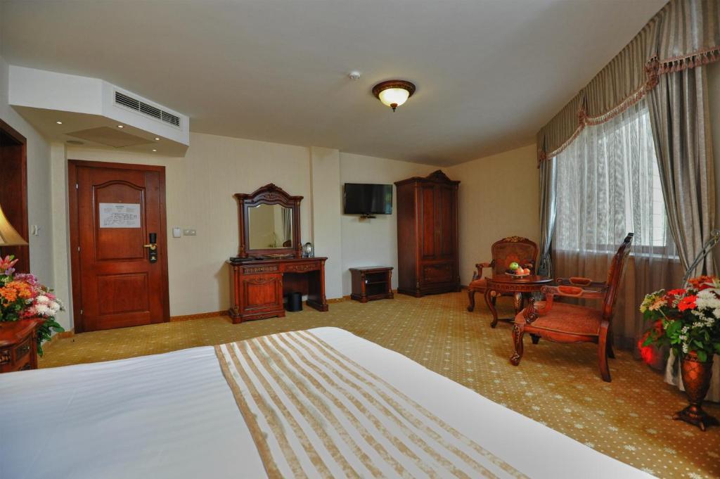 Park Hotel